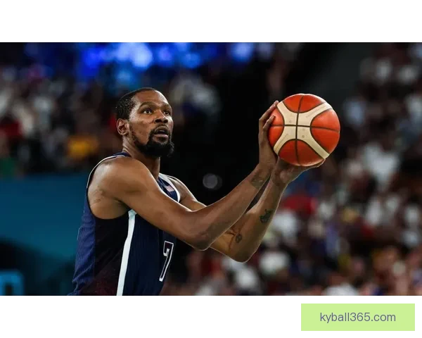 火箭更衣室泼水庆祝杜兰特超越乔丹 赤膊领取比赛用球回忆经典时刻